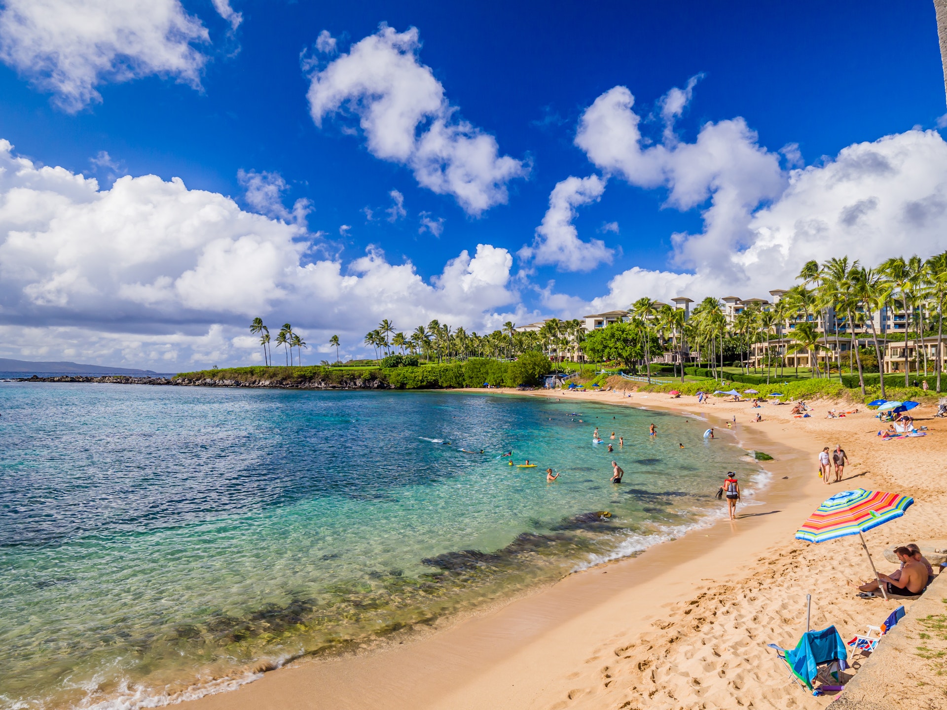  Les millors platges de Maui per nedar, fer snorkel i prendre el sol